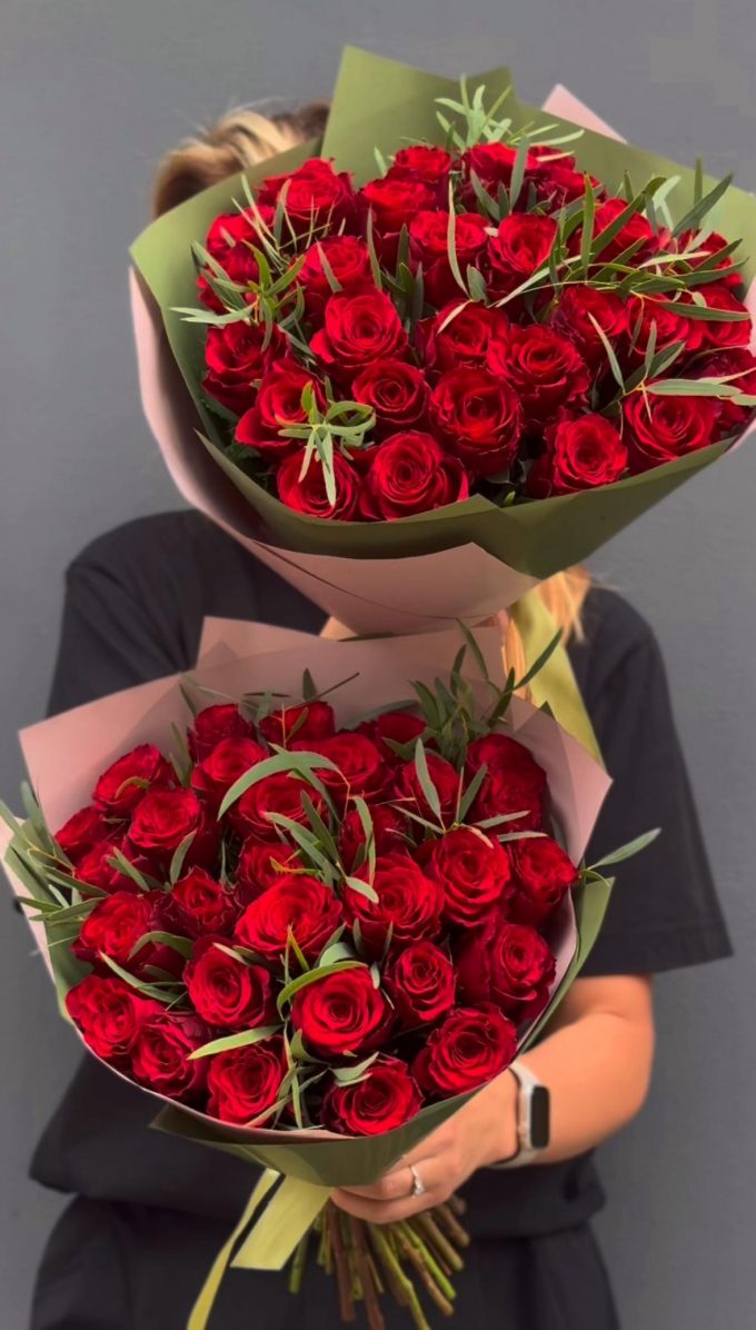 Ziedu pušķis RED LOVE