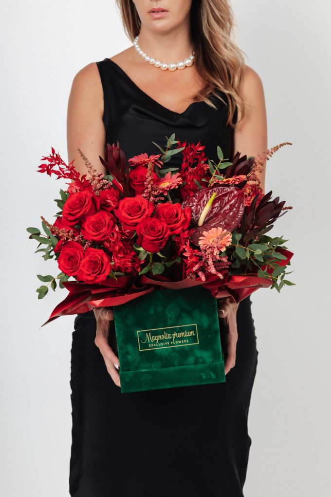 Ziedu kaste Heart Of Roses 3