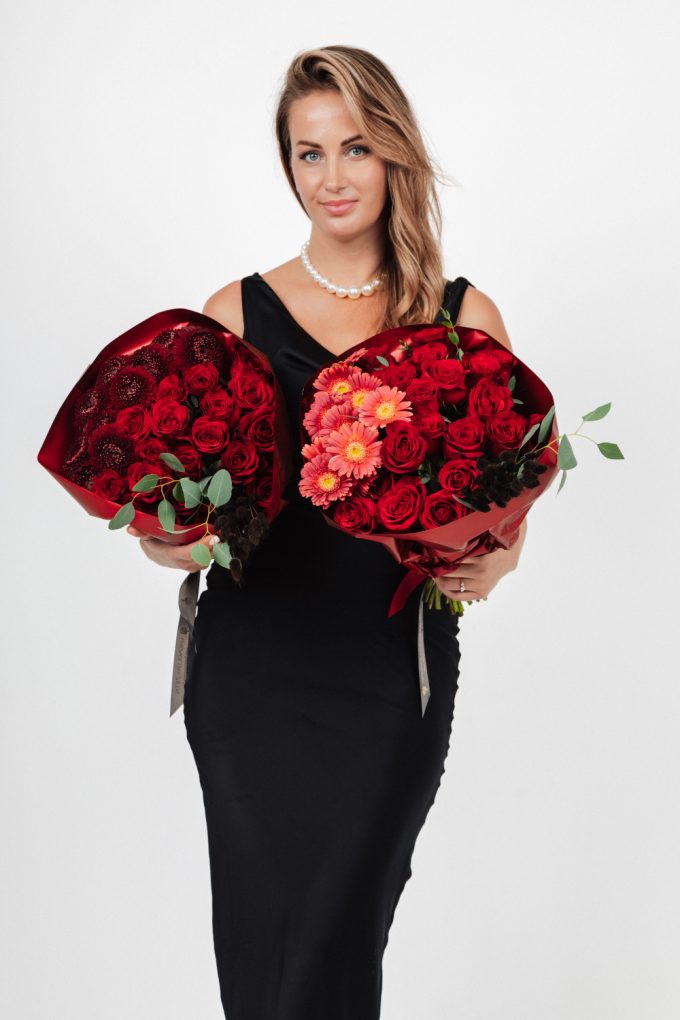 Ziedu pušķis Heart Of Roses 4 - Image 2