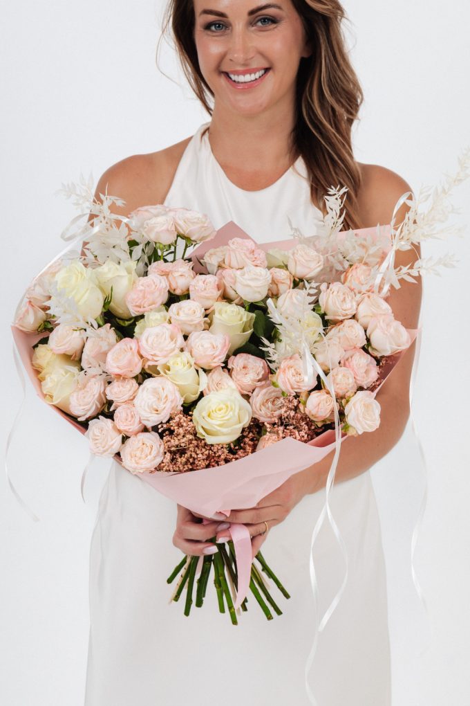 Ziedu pušķis Where Roses Speak 6